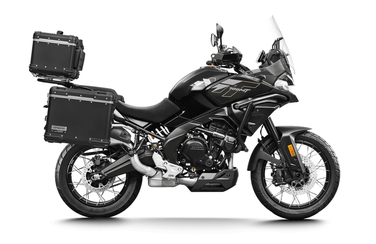 CFMOTO 700MT Advanced (ABS)
